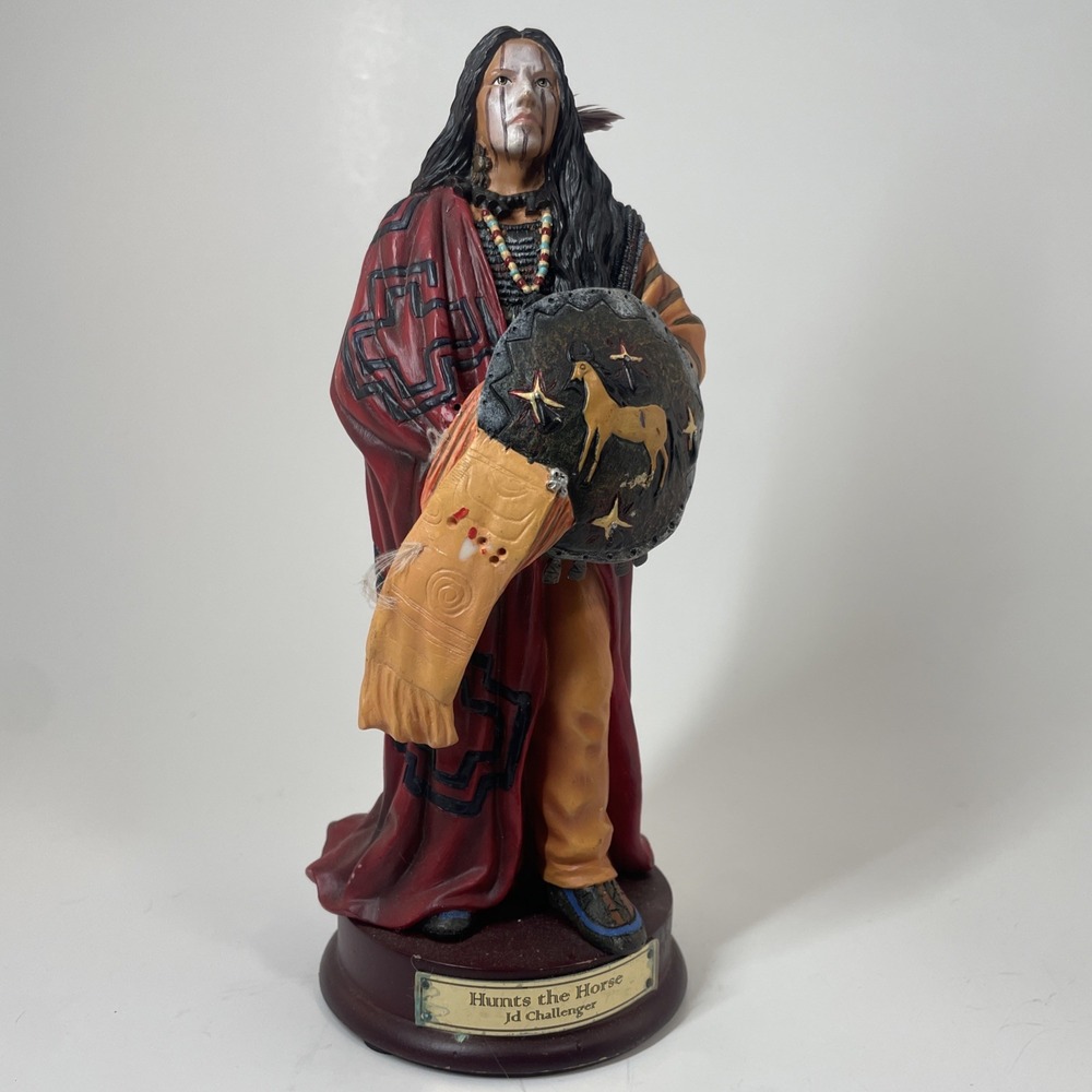 Native American Warrior Statue Hunts the‎ Horse JD Challenger Resin Figurine